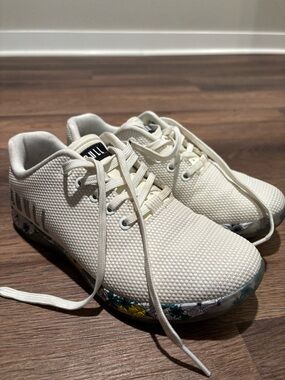 NOBULL Sneaker Cream with Floral Sole